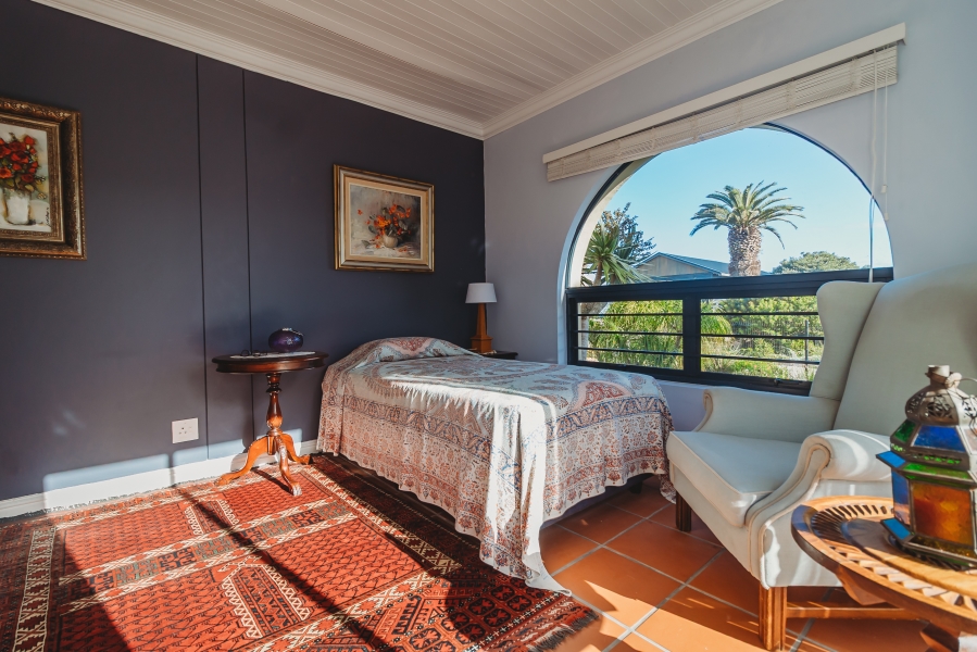 3 Bedroom Property for Sale in Herolds Bay Western Cape